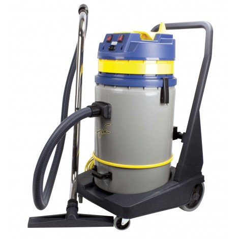 vacuum cleaner with hose